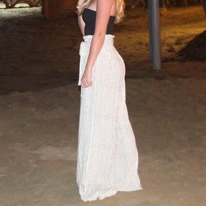 Billabong flowy pants